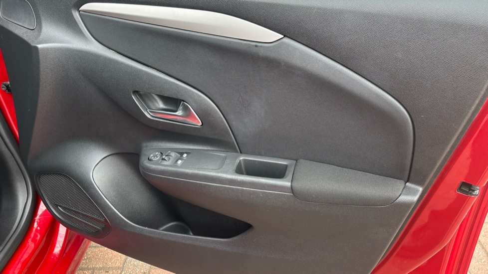 Vauxhall Corsa 1.2 SE 5dr Petrol Hatchback - Image 38