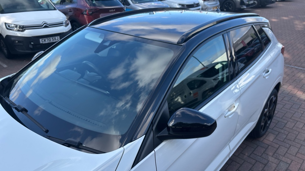 Vauxhall Grandland 1.2 Turbo Ultimate 5dr Petrol Hatchback - Image 45