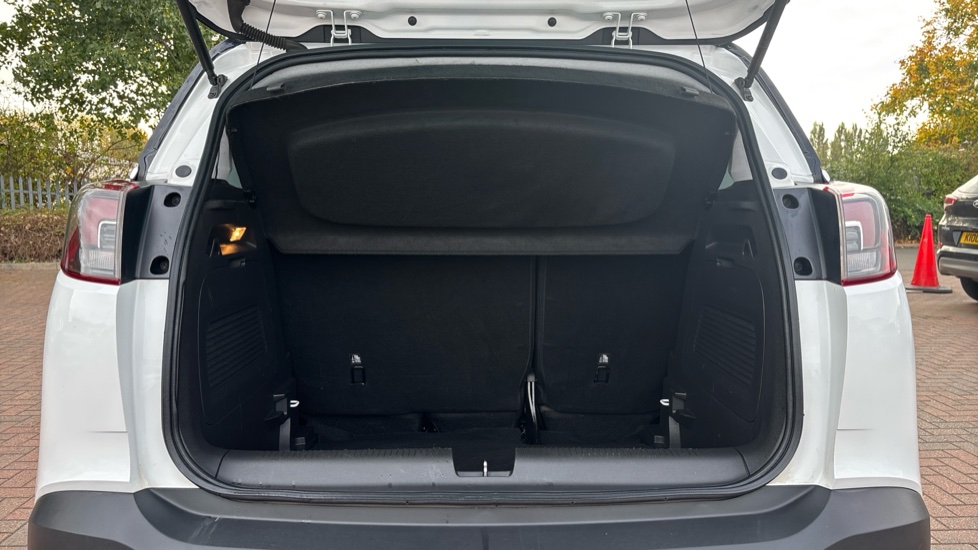 Vauxhall Crossland X 1.2 [83] Griffin 5dr [Start Stop] Petrol Hatchback - Image 4