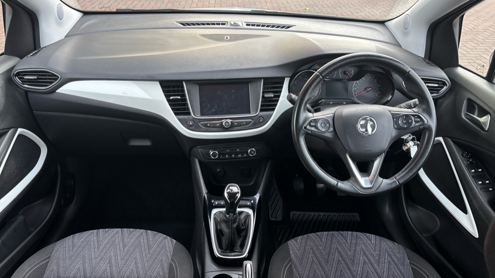 Vauxhall Crossland X 1.2 [83] Griffin 5dr [Start Stop] Petrol Hatchback - Image 10