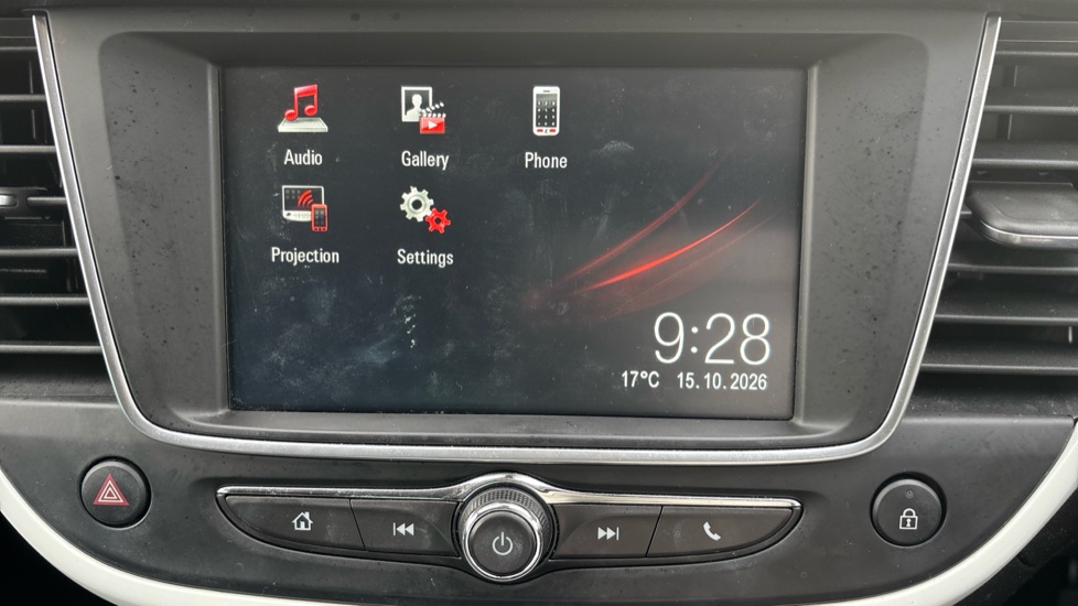 Vauxhall Crossland X 1.2 [83] Griffin 5dr [Start Stop] Petrol Hatchback - Image 22
