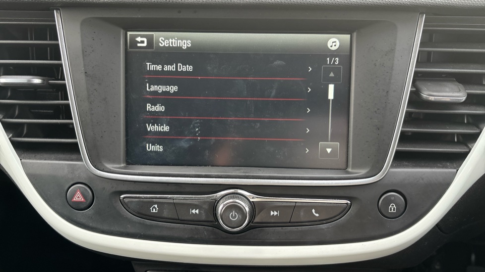 Vauxhall Crossland X 1.2 [83] Griffin 5dr [Start Stop] Petrol Hatchback - Image 24