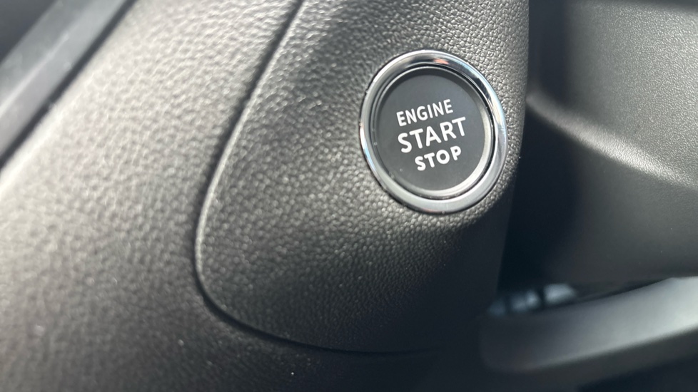 Vauxhall Grandland 1.2 Turbo Ultimate 5dr Petrol Hatchback - Image 29