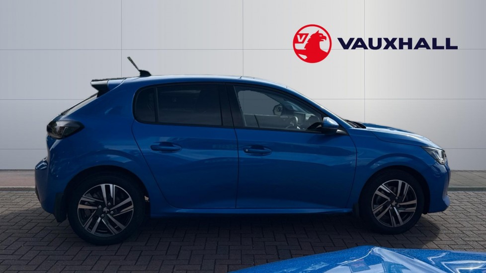 Peugeot 208 1.2 PureTech 100 Allure 5dr Petrol Hatchback - Image 5