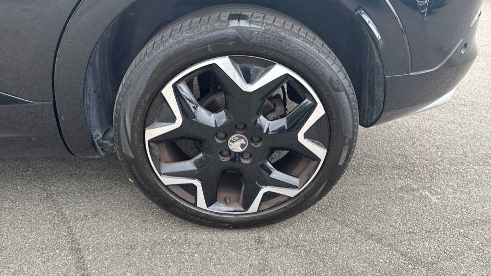 Vauxhall Grandland 1.2 Turbo Ultimate 5dr Petrol Hatchback - Image 25