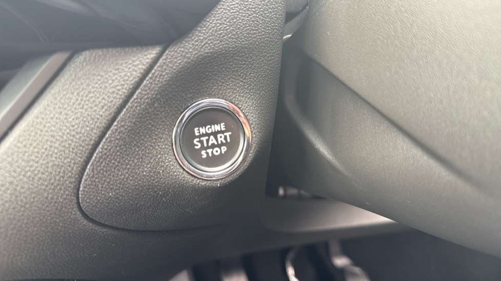 Vauxhall Grandland 1.2 Turbo Ultimate 5dr Petrol Hatchback - Image 34