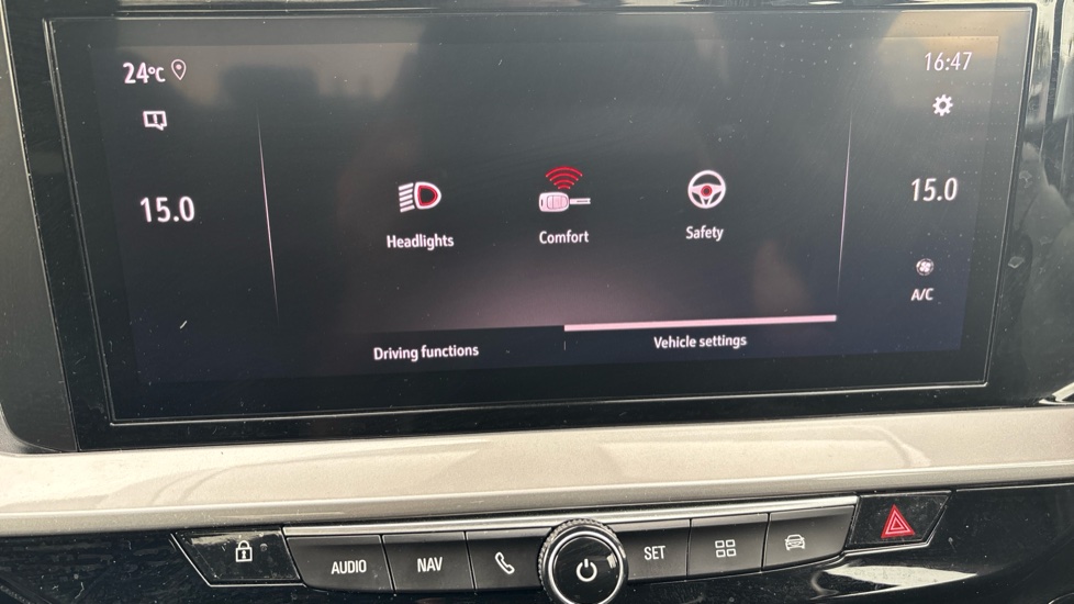 Vauxhall Mokka 1.2 Turbo 136 Ultimate 5dr Petrol Hatchback - Image 28
