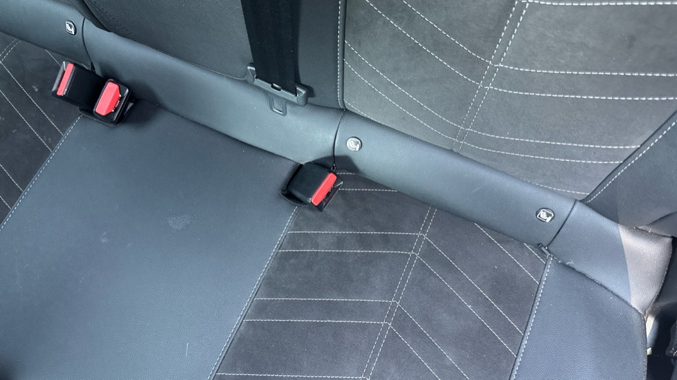 Vauxhall Corsa 100kW Ultimate 50kWh 5dr Auto [11kWCh] Electric Hatchback - Image 17