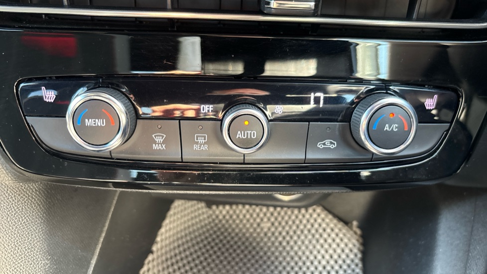Vauxhall Mokka 100kW GS 50kWh 5dr Auto Electric Hatchback - Image 29