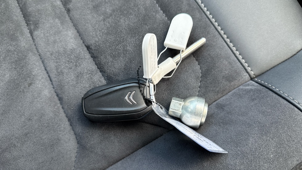Citroen C4 1.2 PureTech [130] Max 5dr Auto Petrol Hatchback - Image 20