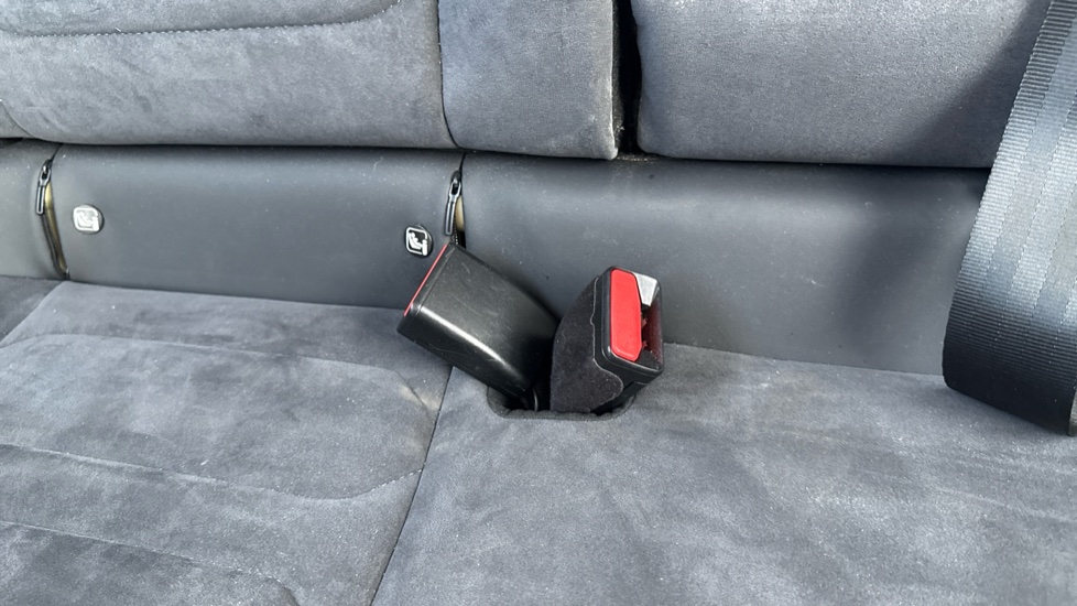 Citroen C4 1.2 PureTech [130] Max 5dr Auto Petrol Hatchback - Image 17