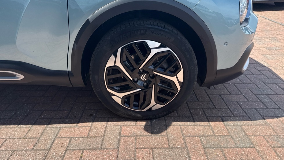 Citroen C4 1.2 PureTech [130] Max 5dr Auto Petrol Hatchback - Image 27