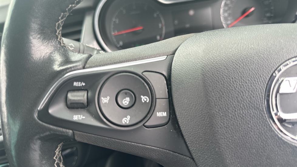 Vauxhall Crossland 1.2 Turbo [130] Elite Edition 5dr Petrol Hatchback - Image 21