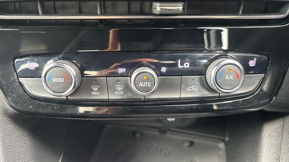 Vauxhall Mokka 100kW Ultimate 50kWh 5dr Auto Electric Hatchback - Image 29