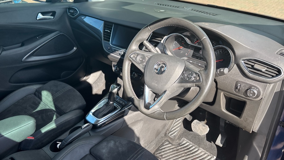 Vauxhall Crossland 1.2 Turbo [130] Ultimate 5dr Auto Petrol Hatchback - Image 11
