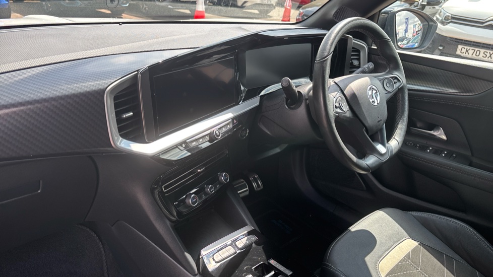 Vauxhall Mokka 100kW Ultimate 50kWh 5dr Auto Electric Hatchback - Image 9
