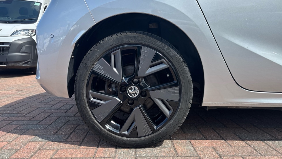 Vauxhall Corsa 115kW GS 51kWh 5dr Auto Electric Hatchback - Image 7