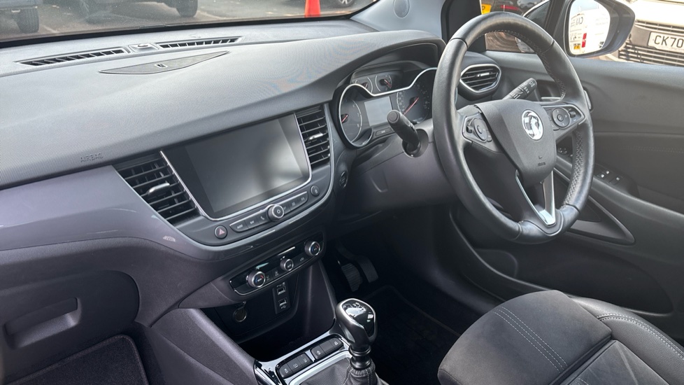Vauxhall Crossland 1.2 Turbo Ultimate 5dr Petrol Hatchback - Image 9