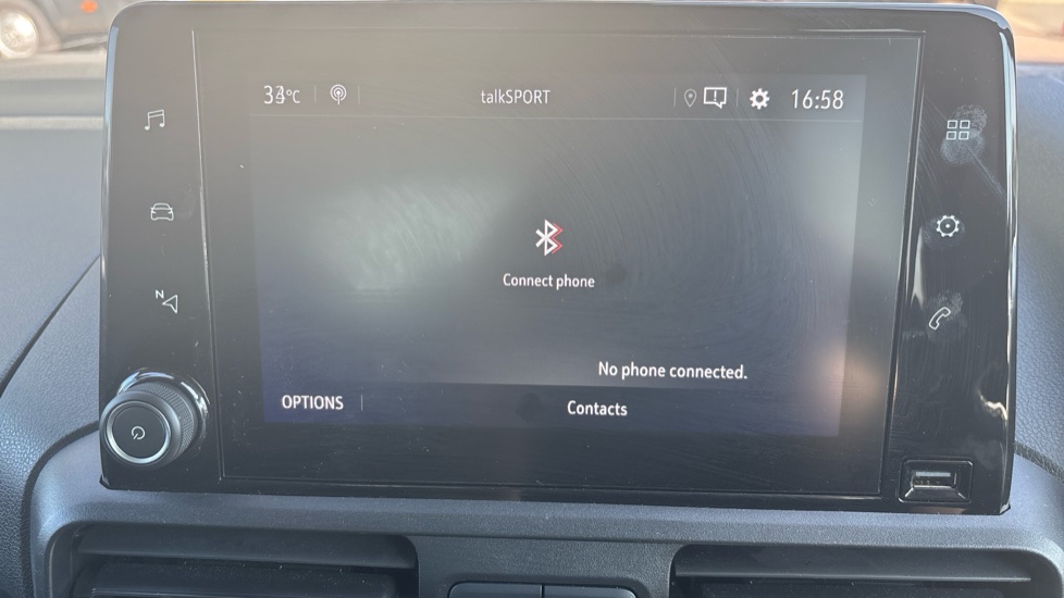 Vauxhall Combo Life 1.5 Turbo D 130 Elite 5dr Auto Diesel Estate - Image 27