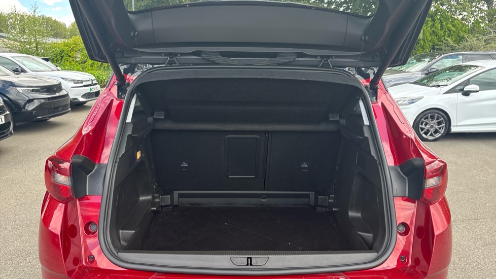 Vauxhall Grandland 1.2 Turbo Ultimate 5dr Petrol Hatchback - Image 4