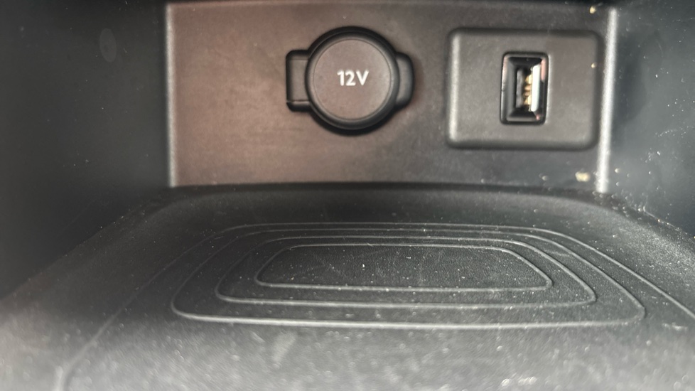 Vauxhall Grandland 1.2 Turbo Ultimate 5dr Petrol Hatchback - Image 31