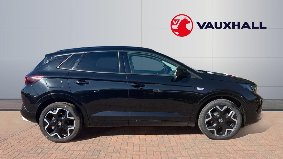Vauxhall Grandland 1.2 Turbo Ultimate 5dr Auto Petrol Hatchback - Image 5