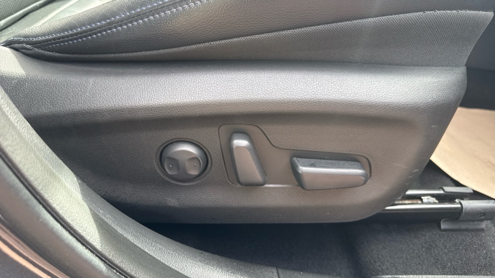 Hyundai KONA 150kW Ultimate 64kWh 5dr Auto Electric Hatchback - Image 22