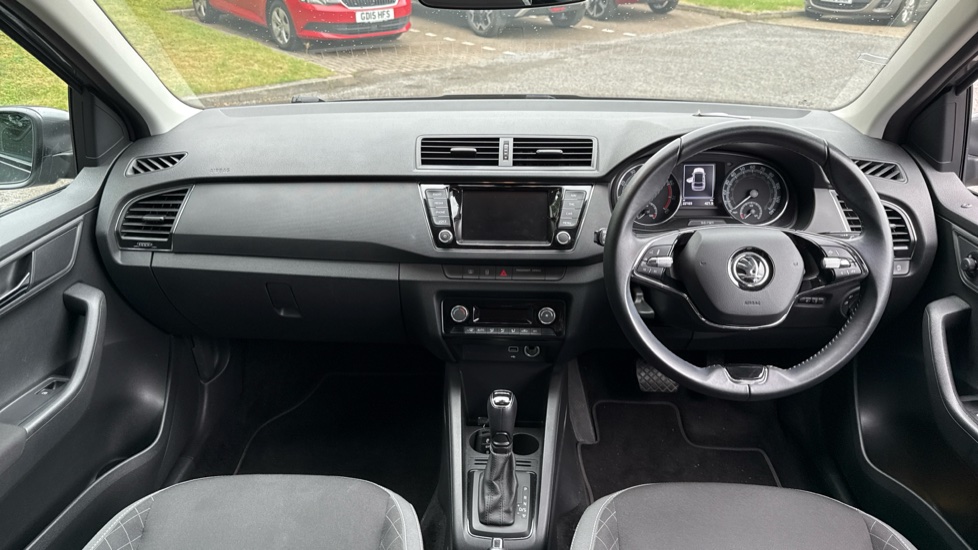 Skoda Fabia 1.0 TSI SE L 5dr DSG Petrol Estate - Image 10