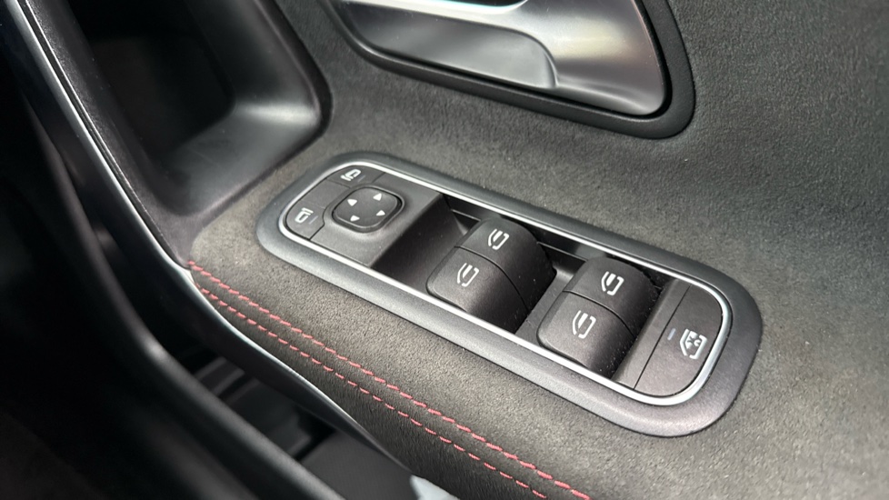 Mercedes-Benz A-Class A200 AMG Line 5dr Petrol Hatchback - Image 41