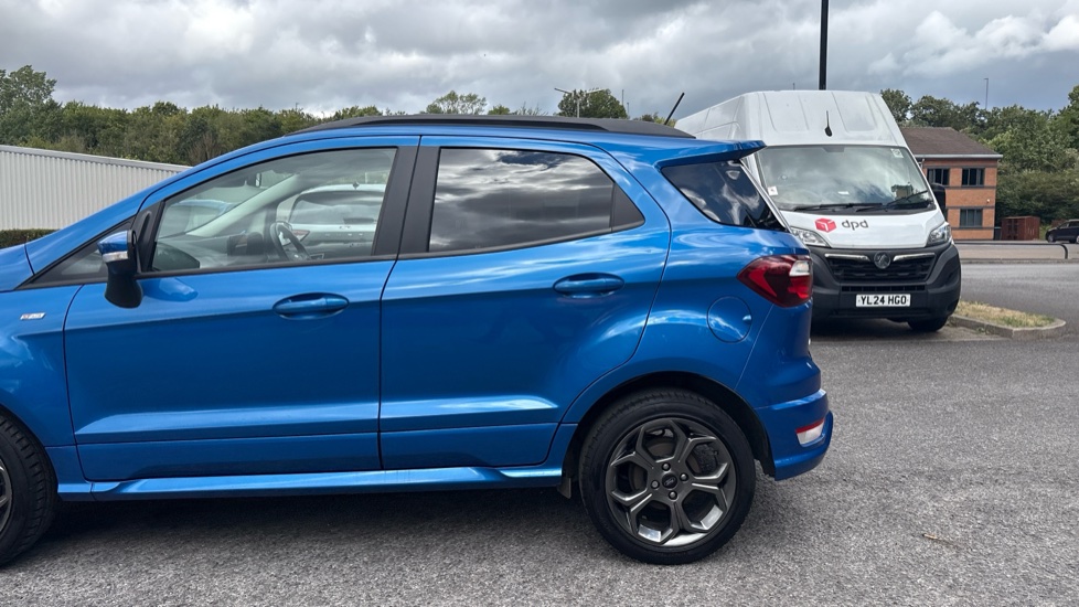Ford EcoSport 1.0 EcoBoost 125 ST-Line 5dr Petrol Hatchback - Image 28