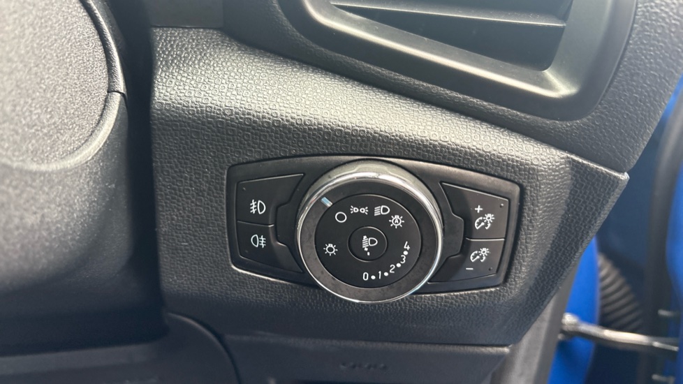 Ford EcoSport 1.0 EcoBoost 125 ST-Line 5dr Petrol Hatchback - Image 35