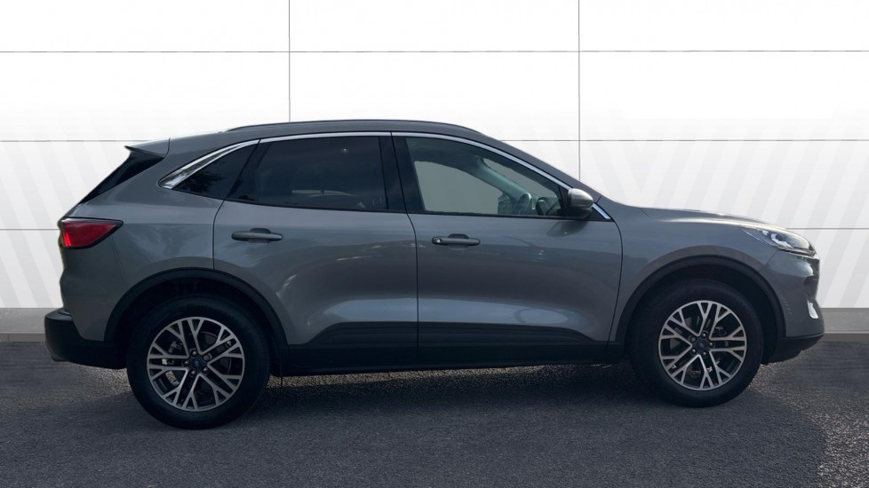 Ford Kuga 1.5 EcoBoost 150 Titanium Edition 5dr Petrol Estate - Image 5