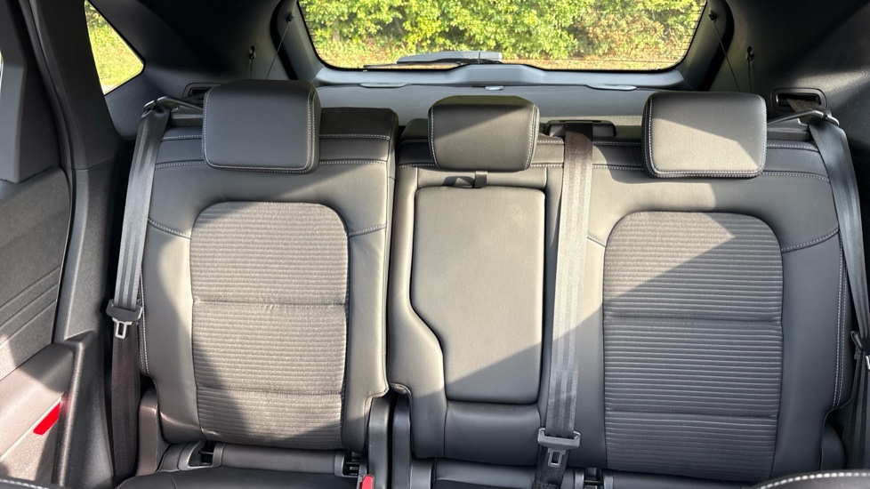 Ford Kuga 1.5 EcoBoost 150 Titanium Edition 5dr Petrol Estate - Image 15
