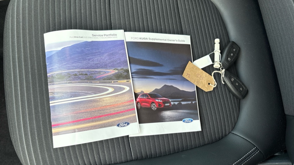 Ford Kuga 1.5 EcoBoost 150 Titanium Edition 5dr Petrol Estate - Image 19