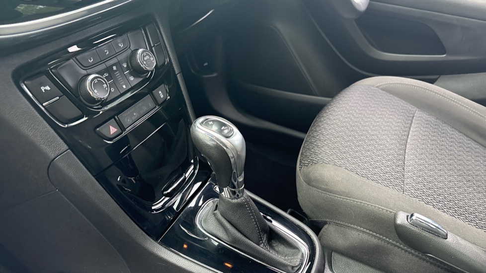 Vauxhall Mokka X 1.4T Active 5dr Auto Petrol Hatchback - Image 13