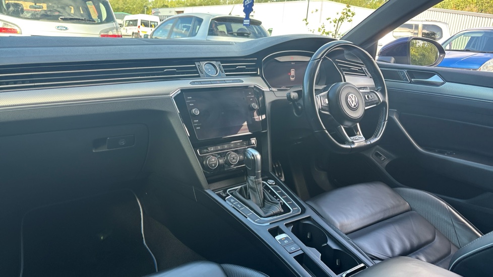 Volkswagen Arteon 2.0 TDI R-Line 5dr DSG Diesel Hatchback - Image 9