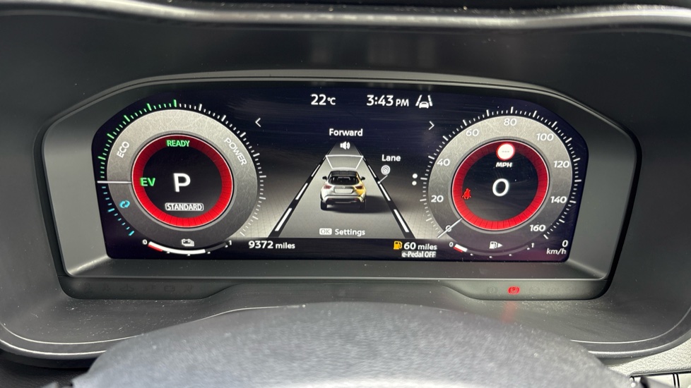 Nissan Juke 1.6 Hybrid N-Connecta 5dr Auto Hybrid Hatchback - Image 18