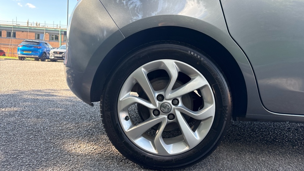Vauxhall Corsa 1.4 [75] Sport 5dr [AC] Petrol Hatchback - Image 7
