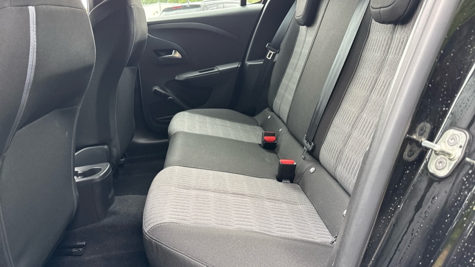 Vauxhall Corsa 1.2 SE Premium 5dr Petrol Hatchback - Image 16