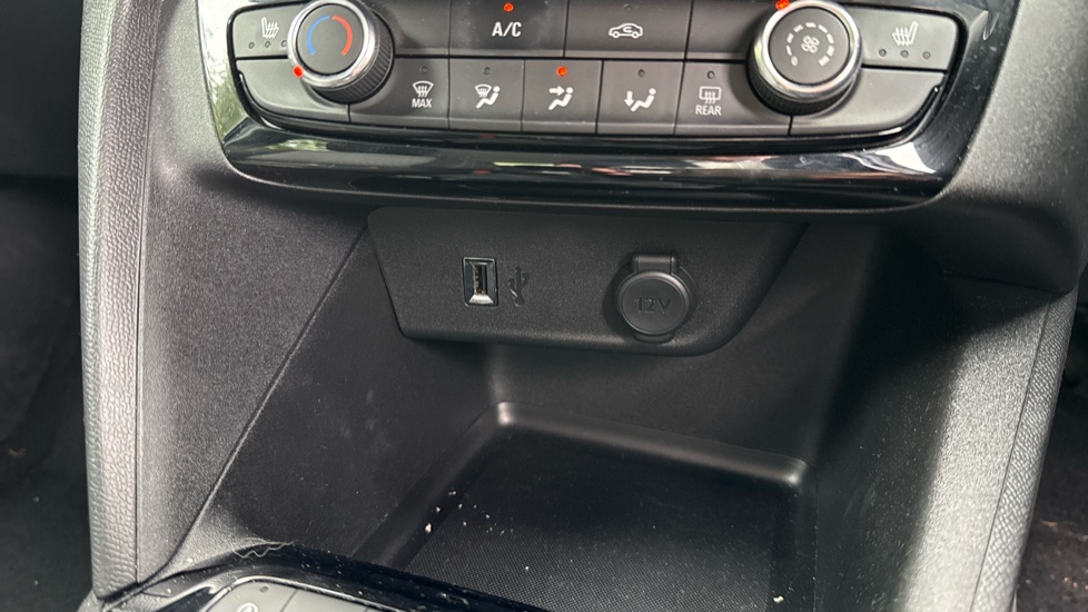 Vauxhall Corsa 1.2 SE Premium 5dr Petrol Hatchback - Image 26