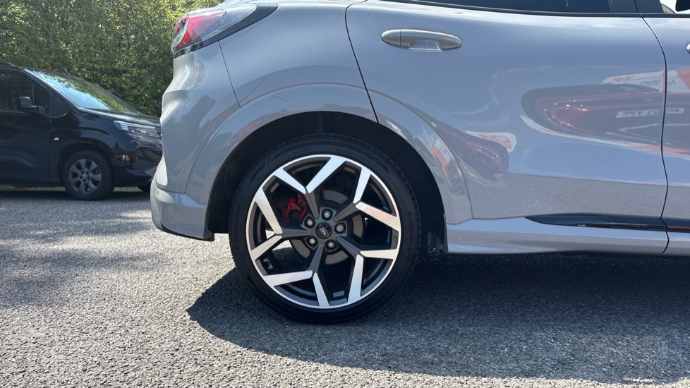 Ford Puma ST 1.5 EcoBoost ST 5dr Petrol Hatchback - Image 7