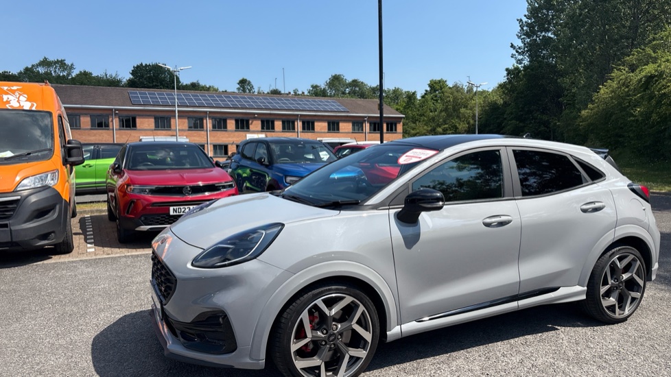 Ford Puma ST 1.5 EcoBoost ST 5dr Petrol Hatchback - Image 29
