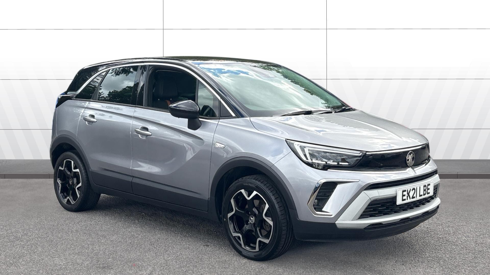 Vauxhall Crossland listing photo