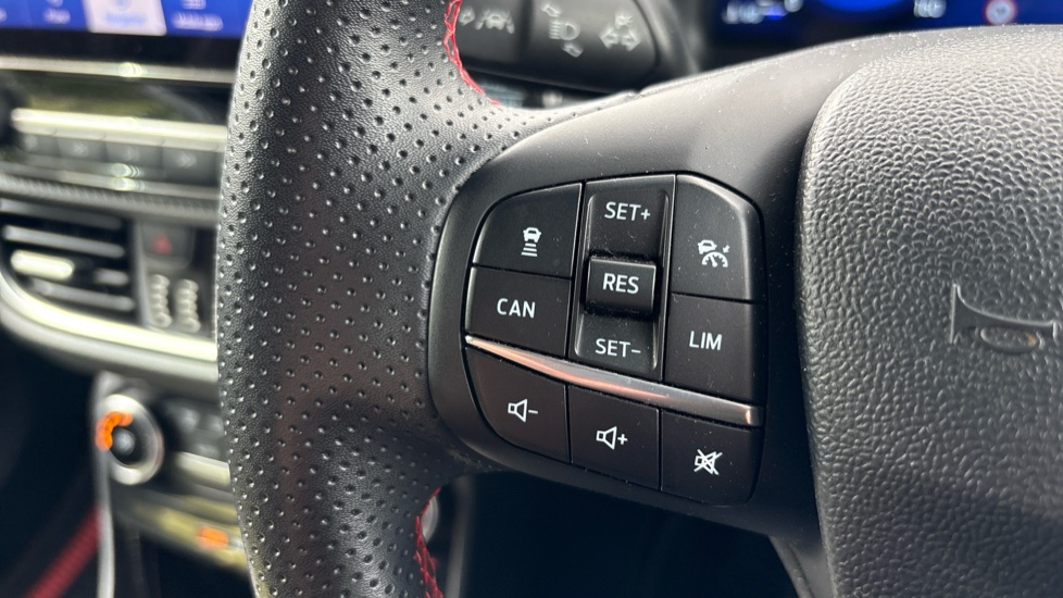 Ford Puma 1.0 EcoBoost Hybrid mHEV 155 ST-Line X 1st Ed+ 5dr Petrol Hatchback - Image 33