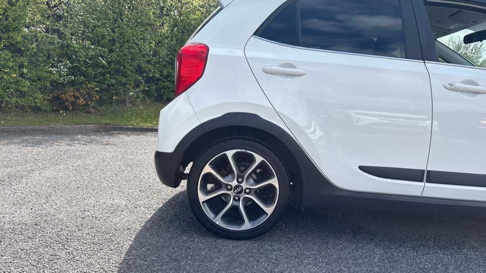 Kia Picanto 1.25 X-Line 5dr Petrol Hatchback - Image 7