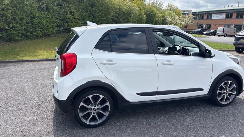 Kia Picanto 1.25 X-Line 5dr Petrol Hatchback - Image 23