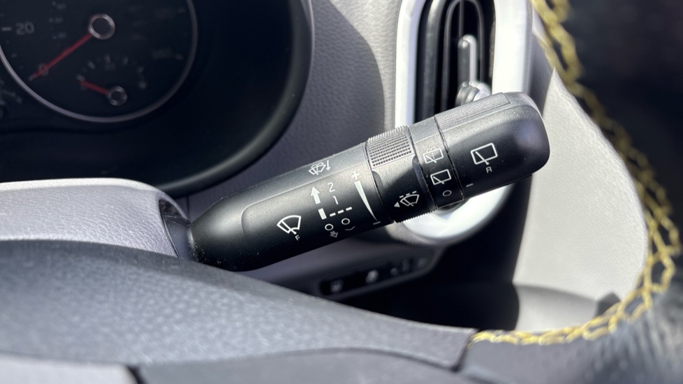 Kia Picanto 1.25 X-Line 5dr Petrol Hatchback - Image 32