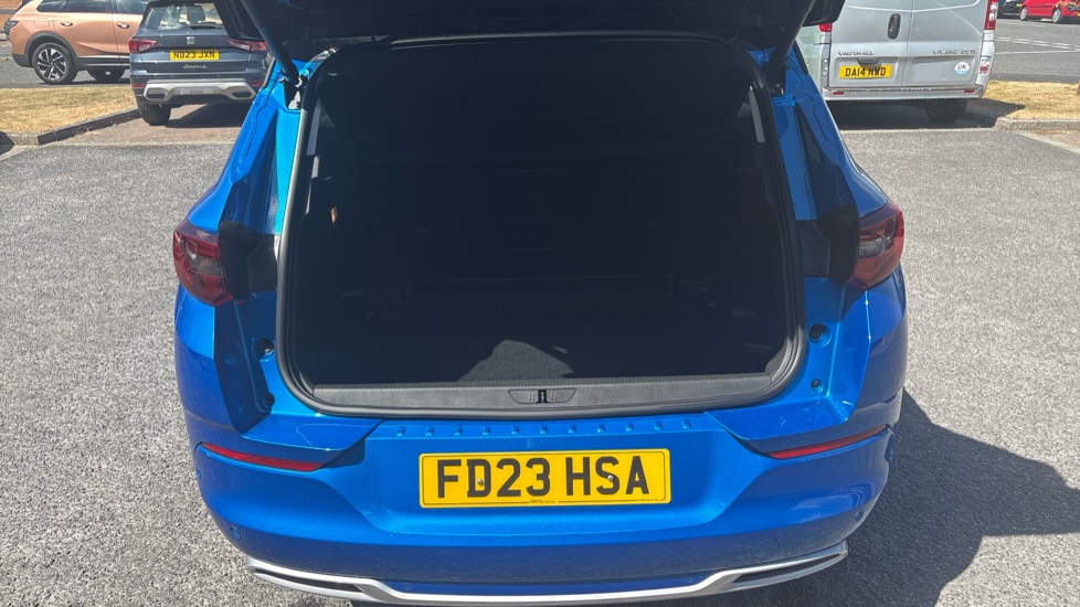 Vauxhall Grandland 1.2 Turbo Ultimate 5dr Petrol Hatchback - Image 4