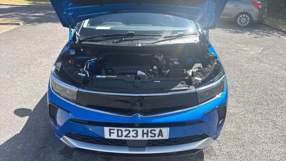 Vauxhall Grandland 1.2 Turbo Ultimate 5dr Petrol Hatchback - Image 8