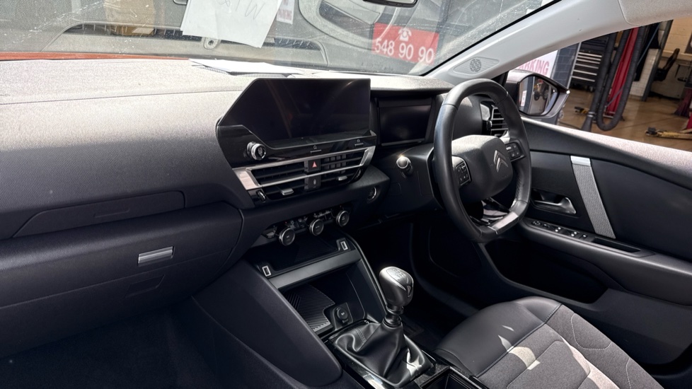 Citroen C4 1.2 PureTech [130] Shine 5dr Petrol Hatchback - Image 9